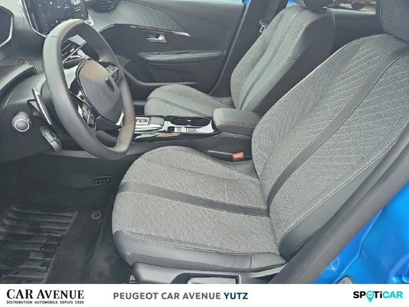Occasion PEUGEOT 208 1.2 Hybrid 100ch Allure e-DCS6 2024 Bleu Vertigo (V) 19790 € à Yutz