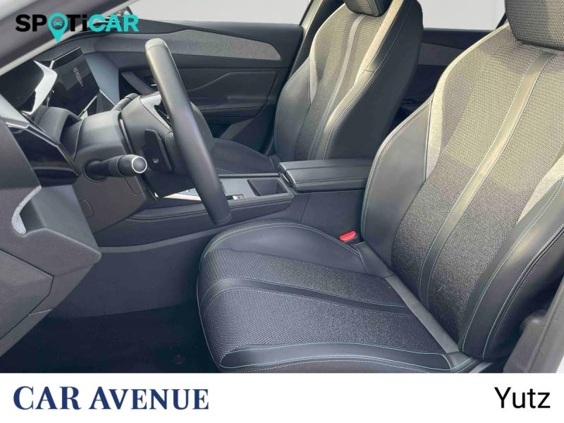 Used PEUGEOT 308 PHEV 180ch Allure Pack e-EAT8 2022 Blanc Nacré (S) € 20990 in Yutz