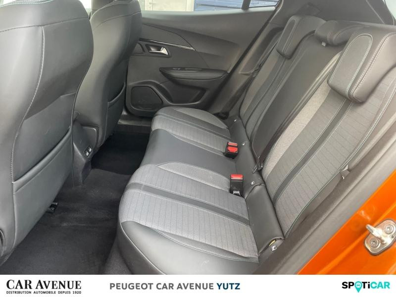 Used PEUGEOT 2008 1.2 PureTech 130ch S&S Allure EAT8 2021 Orange € 14190 in Yutz
