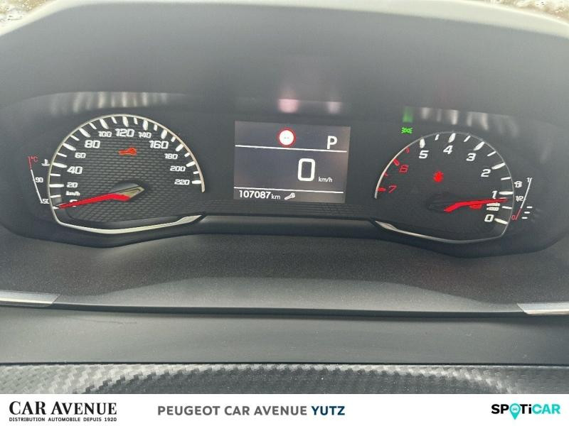 Used PEUGEOT 2008 1.5 BlueHDi 130ch S&S Allure EAT8 125g 2021 Orange € 16190 in Yutz