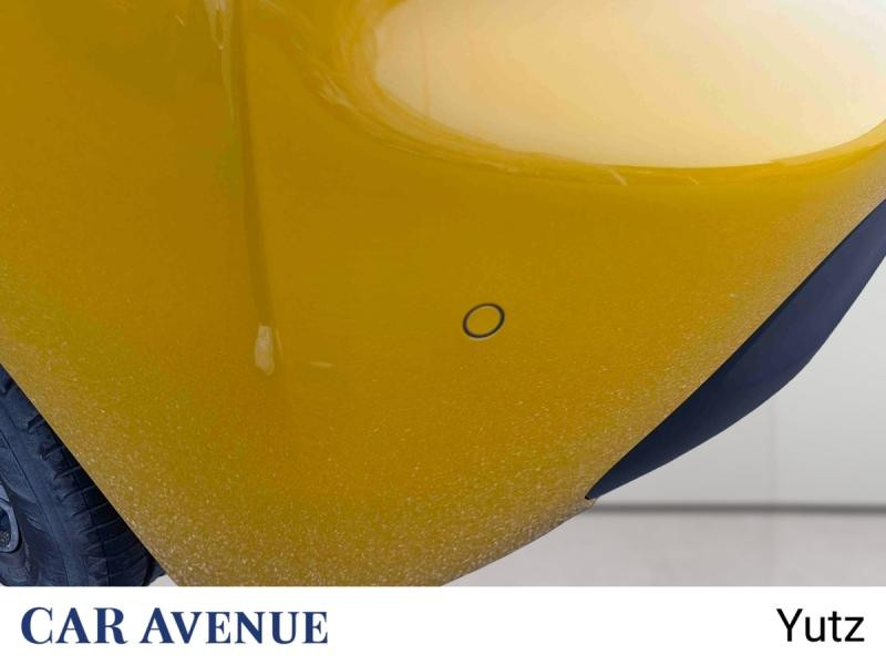 Used PEUGEOT 208 1.2 PureTech 75ch S&S Style 2022 Jaune € 12490 in Yutz