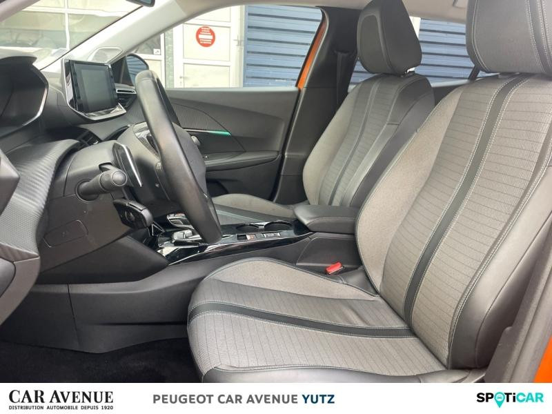 Used PEUGEOT 2008 1.2 PureTech 130ch S&S Allure EAT8 2021 Orange € 14190 in Yutz