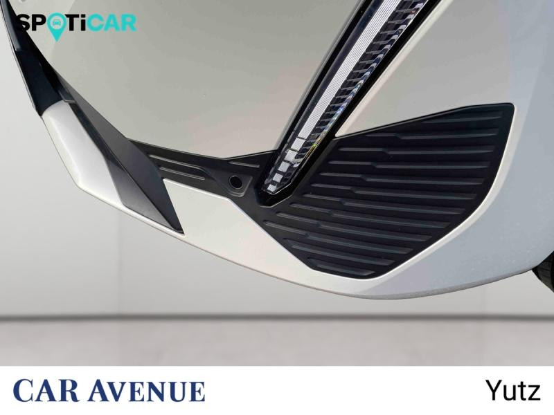 Used PEUGEOT 308 PHEV 180ch Allure Pack e-EAT8 2022 Blanc Nacré (S) € 20990 in Yutz