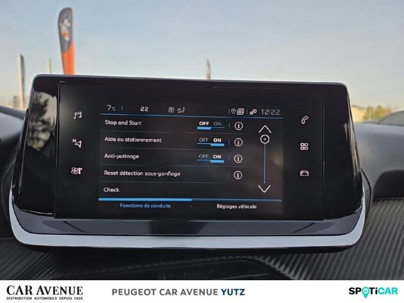 Used PEUGEOT 2008 1.2 PureTech 100ch S&S Style 2021 Noir Perla Nera (M) € 12390 in Yutz