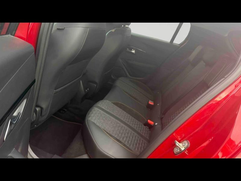 Used PEUGEOT 208 e-208 136ch Roadtrip 2021 Rouge Elixir (V) € 15090 in Yutz