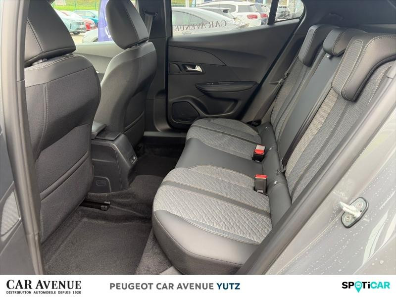 Occasion PEUGEOT 2008 e-2008 136ch Allure 2025 Gris Selenium (M) 35696 € à Yutz