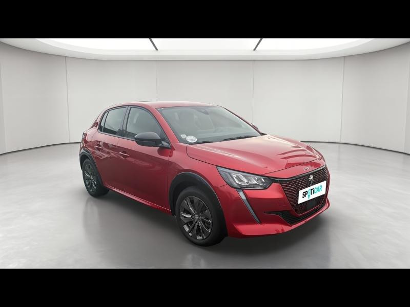 Used PEUGEOT 208 e-208 136ch Roadtrip 2021 Rouge Elixir (V) € 15090 in Yutz