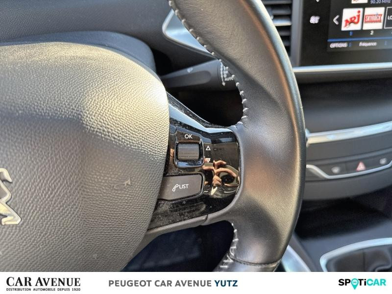 Used PEUGEOT 308 1.2 PureTech 110ch S&S Allure 6cv 2020 Bleu Magnetic € 11390 in Yutz