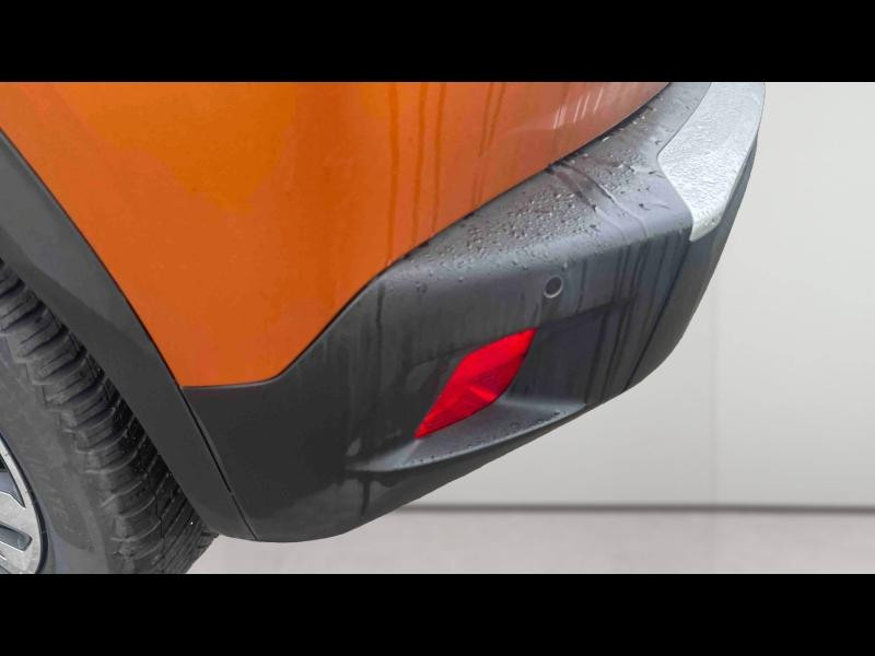 Used PEUGEOT 2008 1.2 PureTech 100ch S&S Active 2021 Orange € 13190 in Yutz