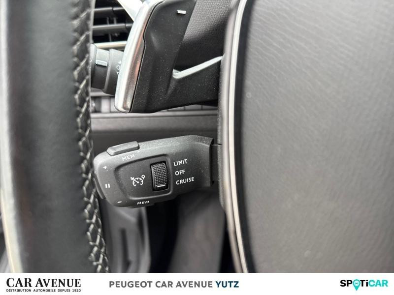 Used PEUGEOT 3008 HYBRID 225ch Allure e-EAT8 2022 Noir Perla Nera (M) € 18390 in Yutz