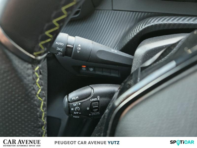 Occasion PEUGEOT 208 e-208 136ch GT Line 2020 Bleu Vertigo 13390 € à Yutz