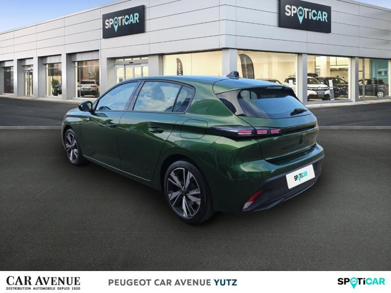 Used PEUGEOT 308 PHEV 180ch Active Pack e-EAT8 2022 Vert Olivine (M) € 20490 in Yutz