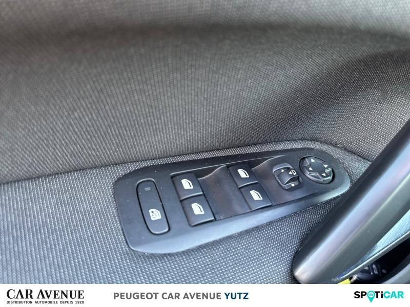 Used PEUGEOT 308 1.2 PureTech 110ch S&S Allure 6cv 2020 Bleu Magnetic € 11390 in Yutz