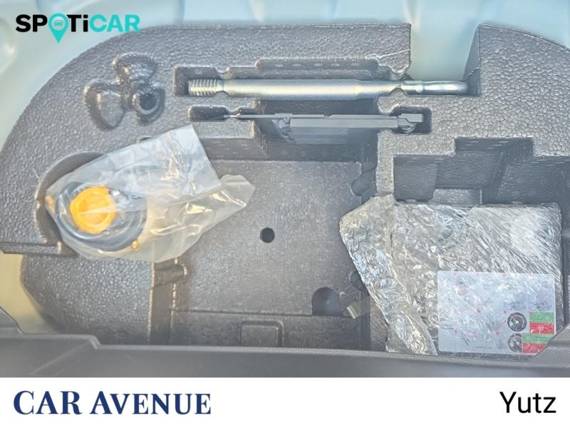 Used PEUGEOT 208 e-208 136ch GT 2021 Bleu Vertigo (V) € 15990 in Yutz