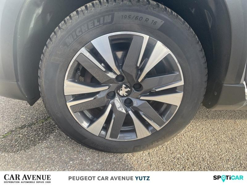 Used PEUGEOT 2008 1.2 PureTech 130ch E6.c Allure S&S 2019 Gris Artense € 11390 in Yutz