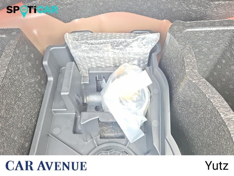 Occasion PEUGEOT 208 1.2 PureTech 75ch S&S Style 2022 Rouge Elixir (V) 12490 € à Yutz