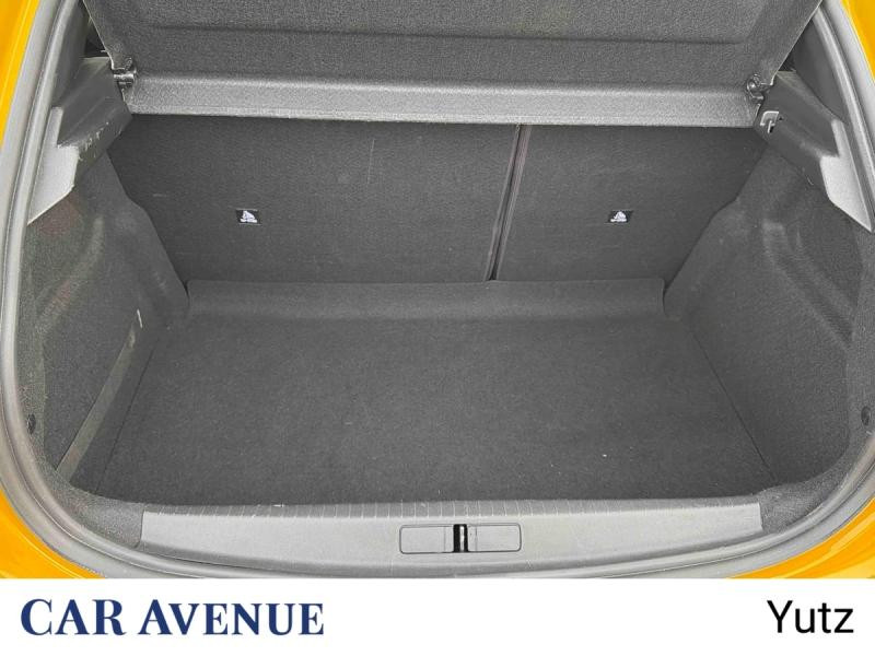 Used PEUGEOT 208 1.2 PureTech 75ch S&S Style 2022 Jaune € 12490 in Yutz