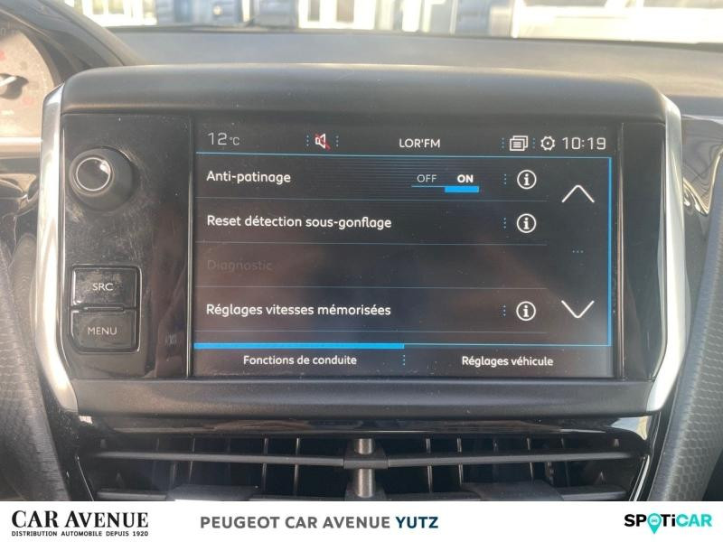 Used PEUGEOT 2008 1.2 PureTech 130ch E6.c Allure S&S 2019 Gris Artense € 11390 in Yutz