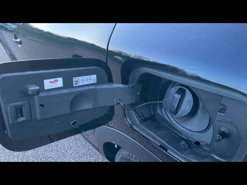 Used CITROEN C4 1.2 Hybride 145ch S&S PLUS Automatique 2025 Noir Perla Nera (N) € 22990 in Yutz