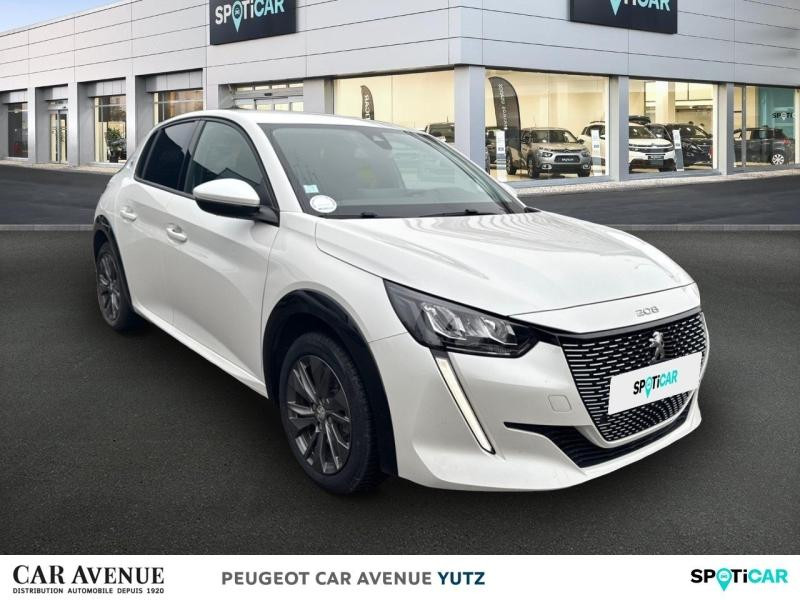 Used PEUGEOT 208 e-208 136ch Allure 2021 Blanc nacré € 15390 in Yutz