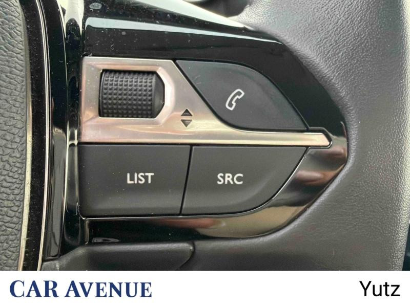 Used PEUGEOT 208 1.2 PureTech 75ch S&S Style 2022 Jaune € 12490 in Yutz