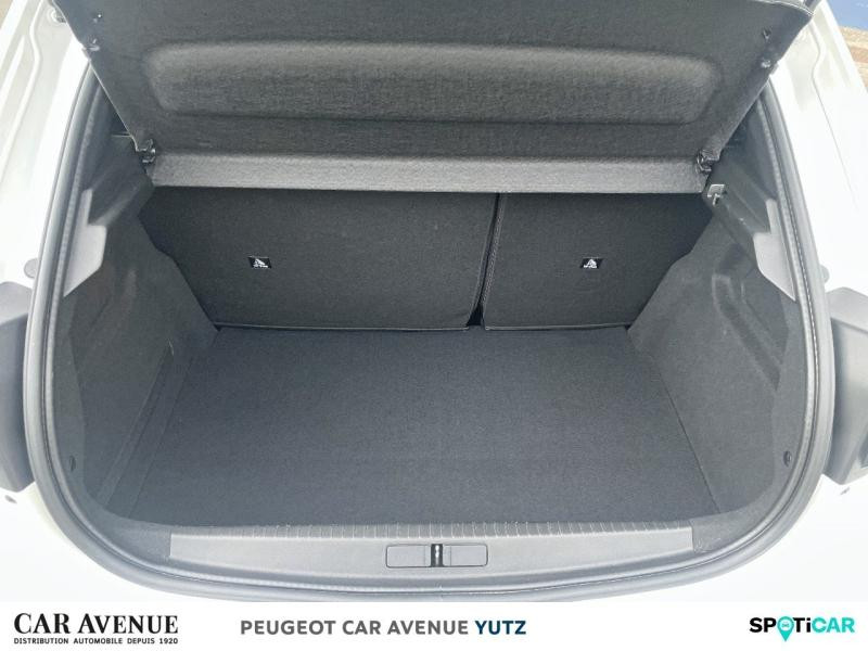 Occasion PEUGEOT 208 1.2 PureTech 130ch S&S GT Pack EAT8 2021 Blanc nacré 16990 € à Yutz