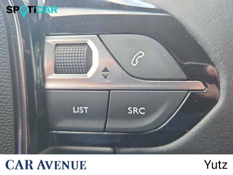 Occasion PEUGEOT 208 1.2 PureTech 75ch S&S Style 2022 Rouge Elixir (V) 12490 € à Yutz