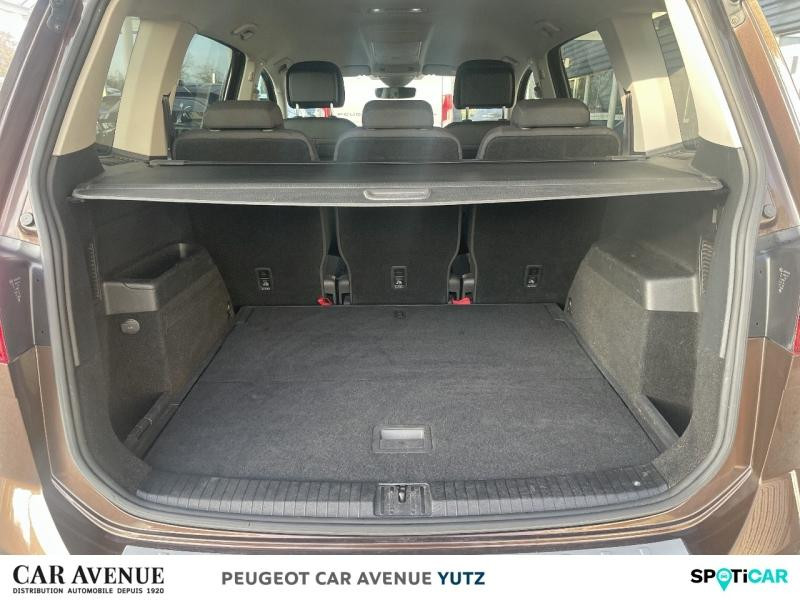 Used VOLKSWAGEN Touran 2.0 TDI 150ch BlueMotion Technology FAP Carat DSG6 5 places 2016 Brun Noisette € 13500 in Yutz