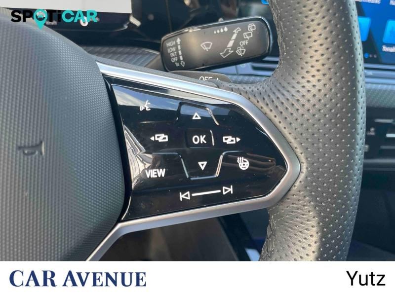 Occasion VOLKSWAGEN Golf 1.5 eTSI OPF 150ch R-Line DSG7 2024 Gris Dauphin métallisée 27990 € à Yutz