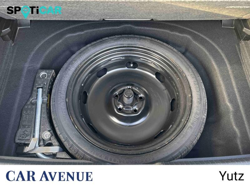 Occasion VOLKSWAGEN Golf 1.5 eTSI OPF 150ch R-Line DSG7 2024 Gris Dauphin métallisée 27990 € à Yutz