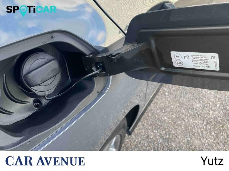 Occasion VOLKSWAGEN Golf 1.5 eTSI OPF 150ch R-Line DSG7 2024 Gris Dauphin métallisée 27990 € à Yutz