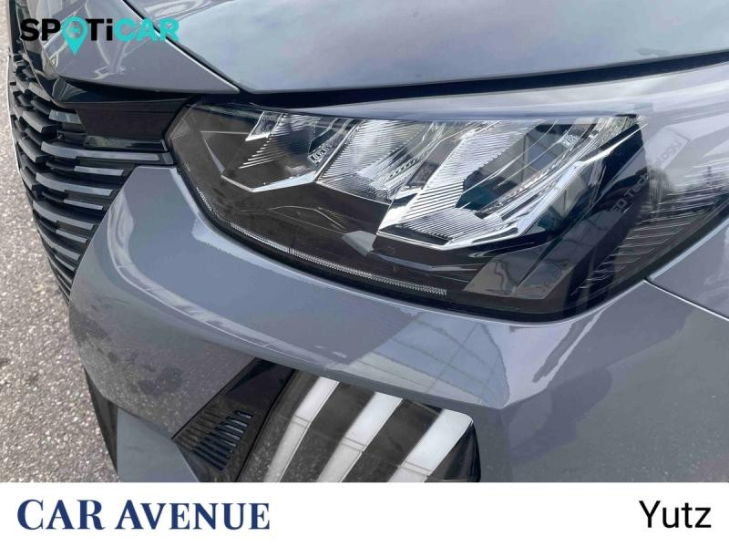 Occasion PEUGEOT 208 1.2 PureTech 100ch S&S Allure 2024 Gris Selenium (M) 16490 € à Yutz