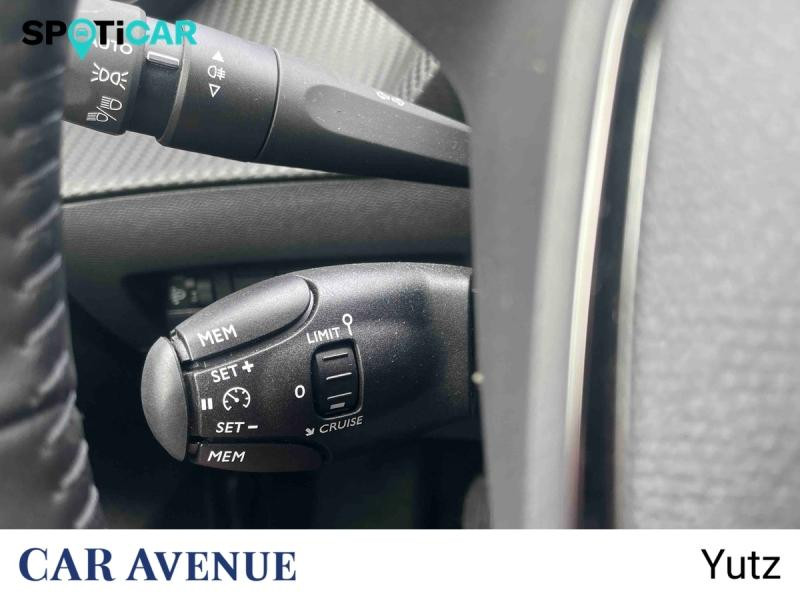 Occasion PEUGEOT 208 1.2 PureTech 100ch S&S Allure 2024 Gris Selenium (M) 16490 € à Yutz