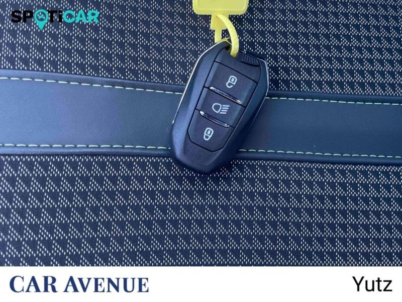 Used PEUGEOT 208 e-208 136ch GT 2021 Gris Artense (M) € 16490 in Yutz