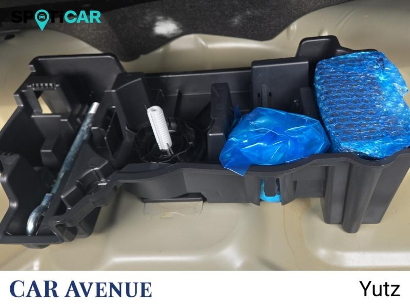 Used CITROEN C4 1.2 Hybride 145ch S&S PLUS Automatique 2025 Gris Mercury (M) € 22990 in Yutz