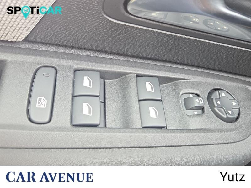 Used CITROEN C4 1.2 Hybride 145ch S&S PLUS Automatique 2025 Gris Mercury (M) € 22990 in Yutz