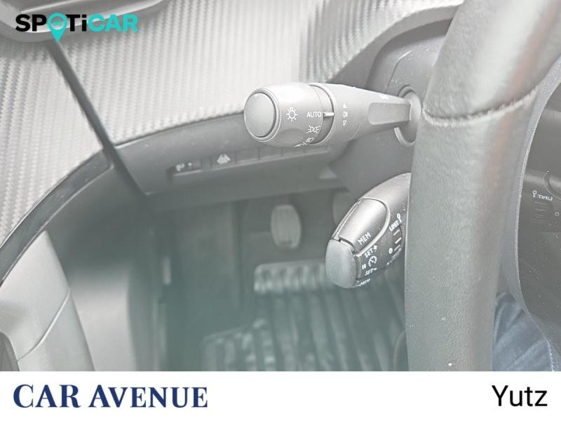 Occasion PEUGEOT 2008 1.2 PureTech 100ch S&S Style 2021 Noir Perla Nera (M) 13990 € à Yutz