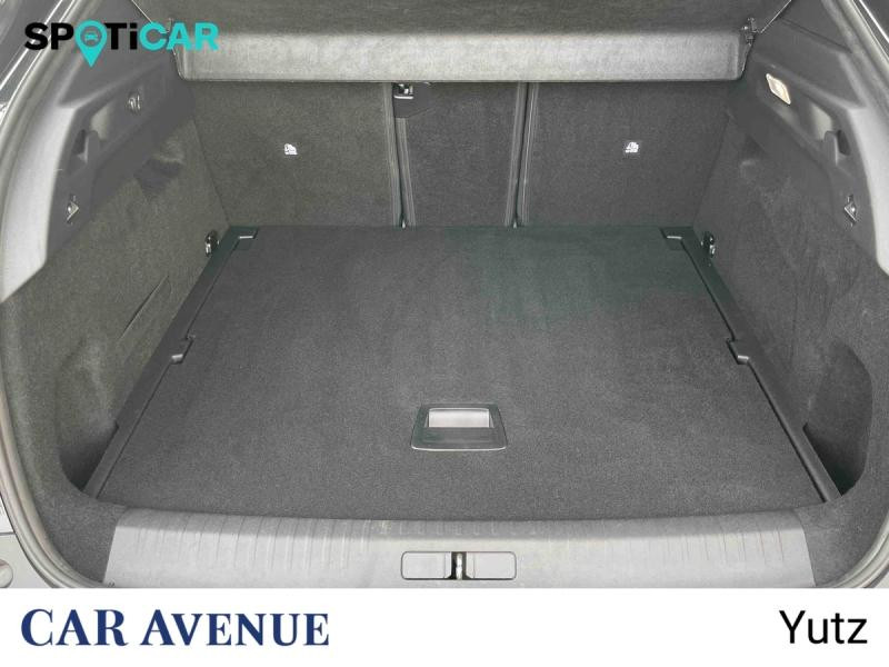 Occasion PEUGEOT 3008 1.2 Hybrid 145ch GT e-DCS6 2024 Noir Perla Nera (M) 30990 € à Yutz