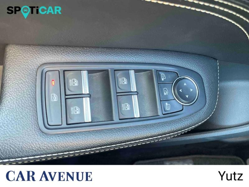 Used RENAULT Arkana 1.6 E-Tech 145ch RS Line -21B 2023 Blanc Perle € 18490 in Yutz