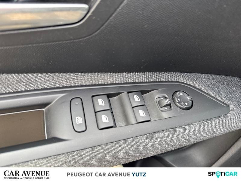 Used PEUGEOT 3008 1.5 BlueHDi 130ch S&S Active Pack EAT8 2022 Gris Platinium (M) € 22938 in Yutz