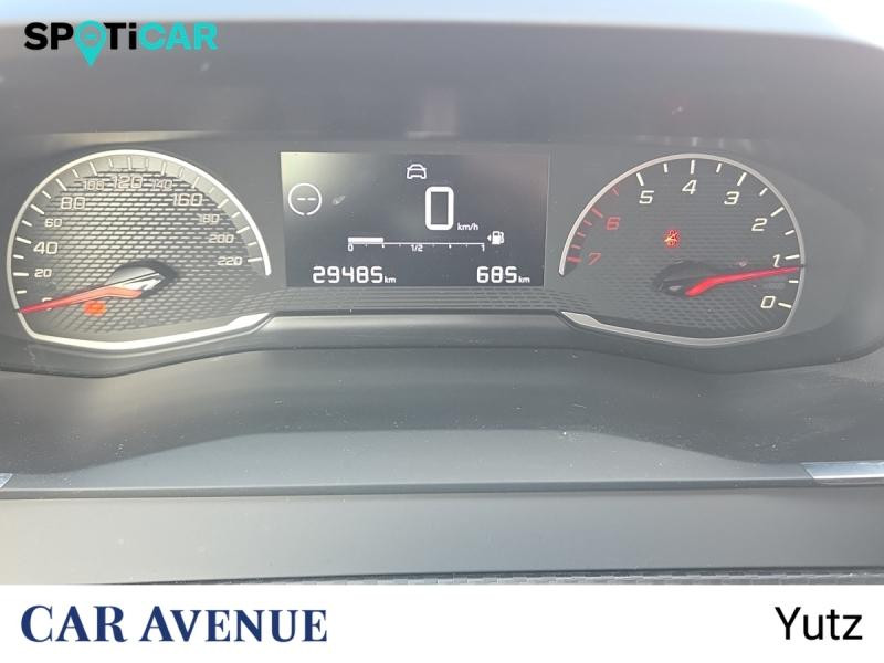 Used PEUGEOT 208 1.2 PureTech 75ch S&S Like 2021 Blanc Banquise (O) € 10990 in Yutz