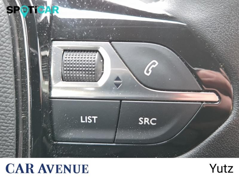 Used PEUGEOT 208 1.2 PureTech 75ch S&S Style 2021 Blanc Banquise (O) € 11990 in Yutz