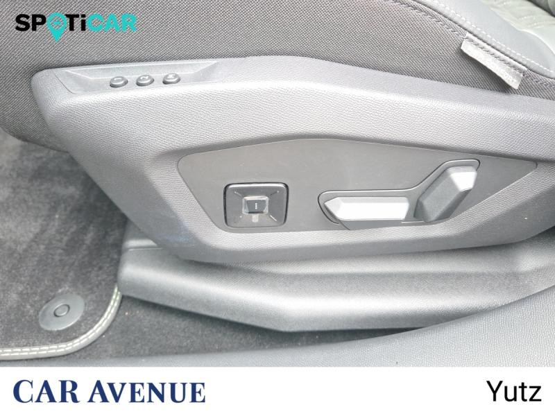 Used PEUGEOT 3008 1.2 Hybrid 145ch GT e-DCS6 2025 Noir Perla Nera (M) € 35990 in Yutz