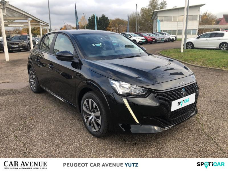 Used PEUGEOT 208 e-208 136ch Active 2021 Noir Perla Nera (M) € 12990 in Yutz