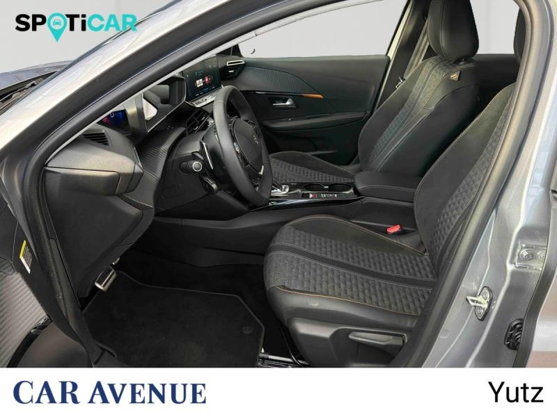 Used PEUGEOT 208 1.2 PureTech 100ch S&S Roadtrip EAT8 2021 Gris Artense (M) € 15490 in Yutz