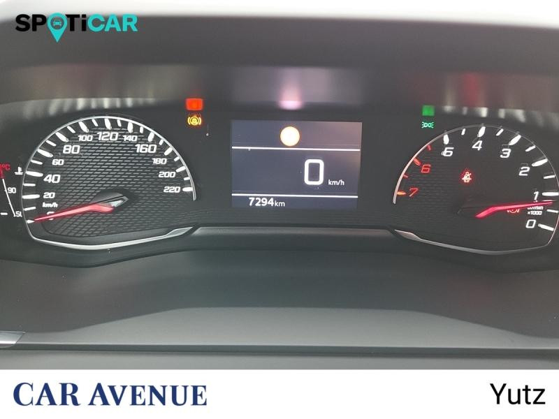 Used PEUGEOT 208 1.2 PureTech 75ch S&S Style 2021 Blanc Banquise (O) € 11990 in Yutz