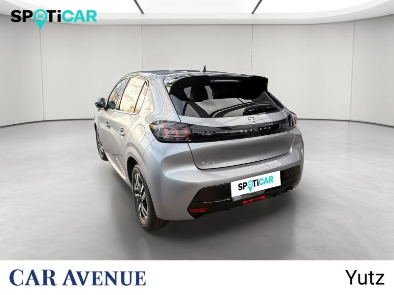 Used PEUGEOT 208 1.2 PureTech 100ch S&S Roadtrip EAT8 2021 Gris Artense (M) € 15490 in Yutz