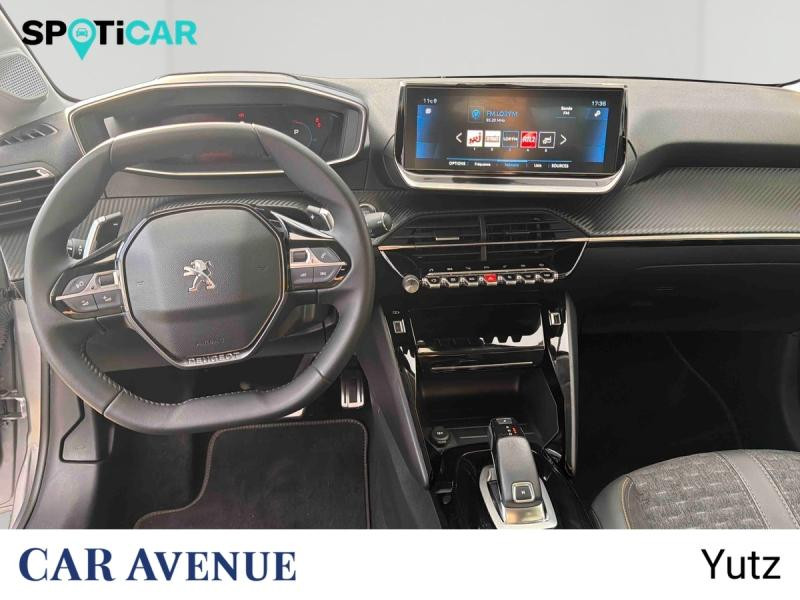 Used PEUGEOT 208 1.2 PureTech 100ch S&S Roadtrip EAT8 2021 Gris Artense (M) € 15490 in Yutz