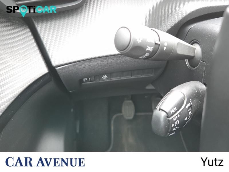 Used PEUGEOT 208 1.2 PureTech 75ch S&S Style 2021 Blanc Banquise (O) € 11990 in Yutz