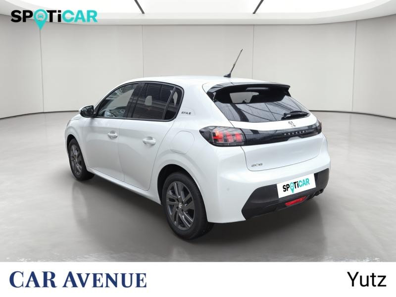 Used PEUGEOT 208 1.2 PureTech 75ch S&S Style 2021 Blanc Banquise (O) € 11990 in Yutz